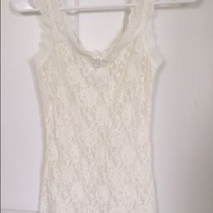 Hank Panky lace tank